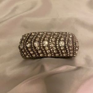 Rhinestone stretch bracelet